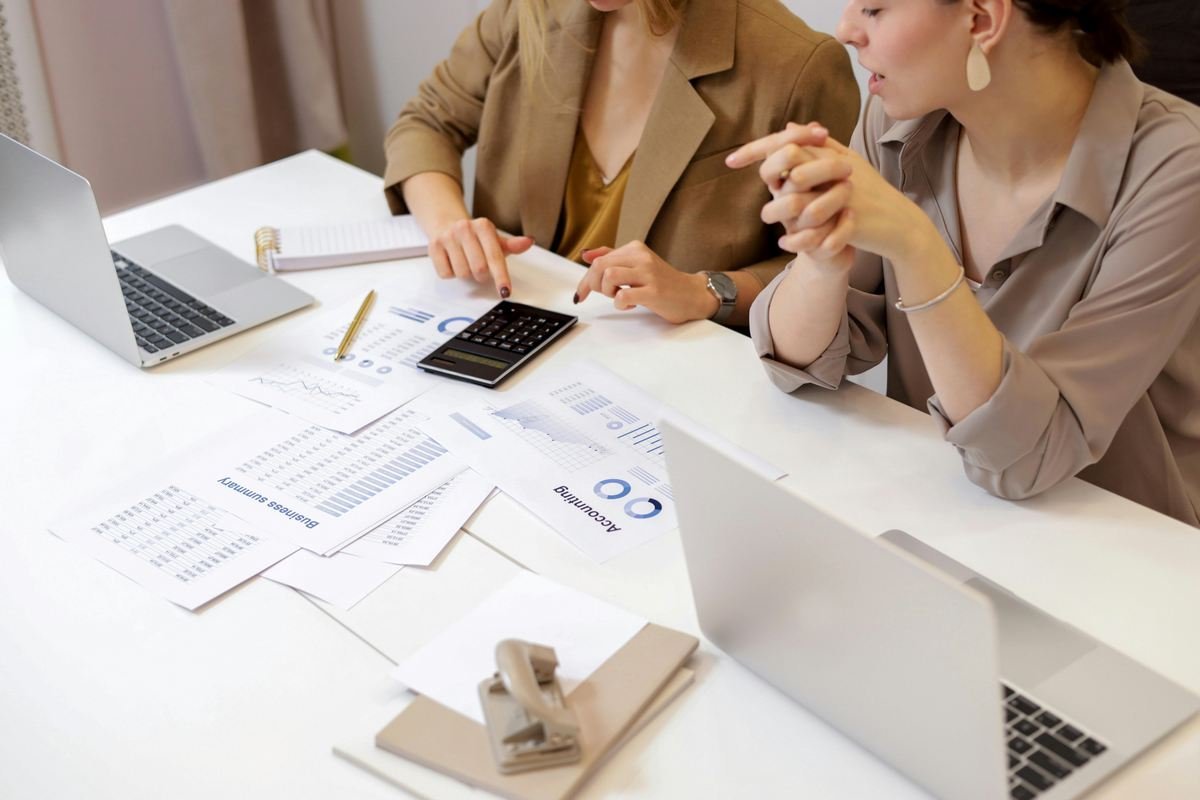 5 Métricas que Agências de Marketing Digital Rastreiam para Garantir ROI em 2026